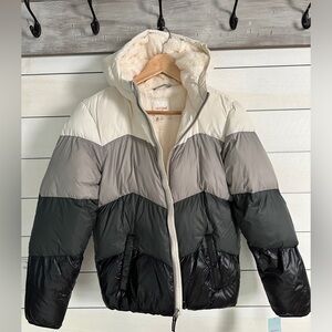 Cat & Jack child’s XL PUFFER COAT, NWT